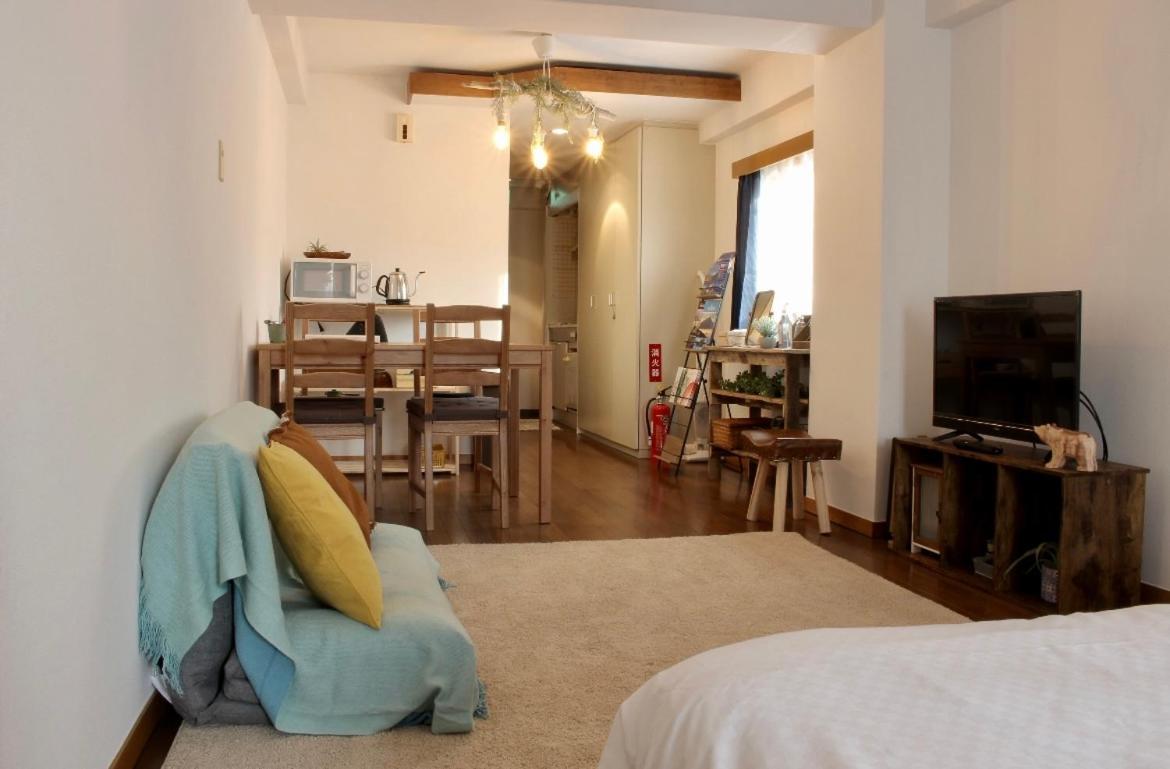 Tipy Records Inn Room Ονταγουάρα Εξωτερικό φωτογραφία